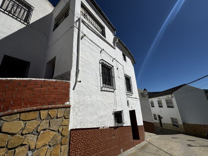 Image No.2-Maison de ville de 2 chambres à vendre à Torre-Alháquime