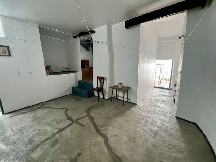 Image No.22-4 Bed Property for sale