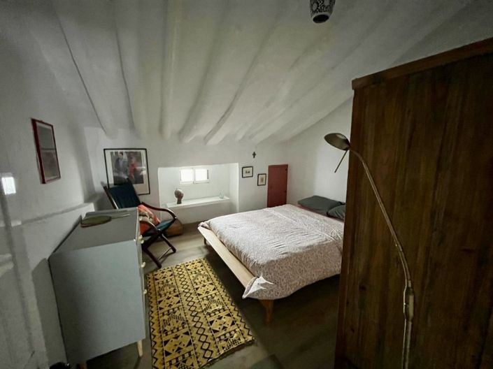 Olvera, Townhouse