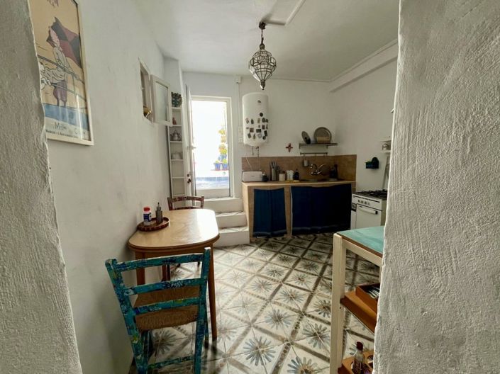 Image No.11-2 Bed Townhouse for sale
