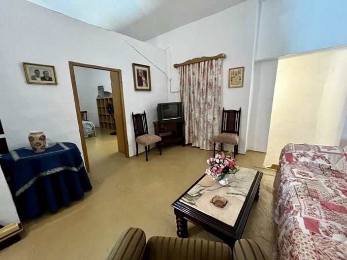 Image No.26-4 Bed Townhouse for sale
