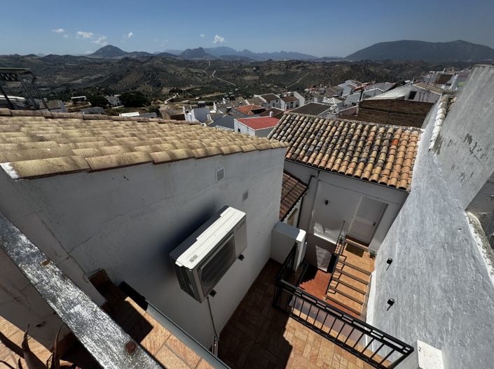 Image No.32-Propriété de 4 chambres à vendre à Olvera