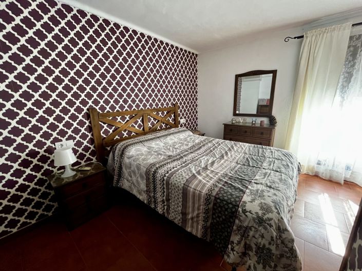 Image No.10-3 Bed Townhouse for sale