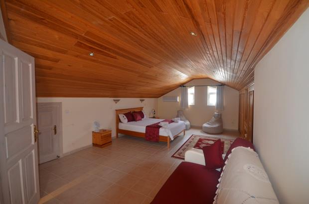 Image No.20-3 Bed Duplex for sale