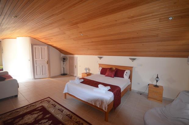 Image No.22-3 Bed Duplex for sale