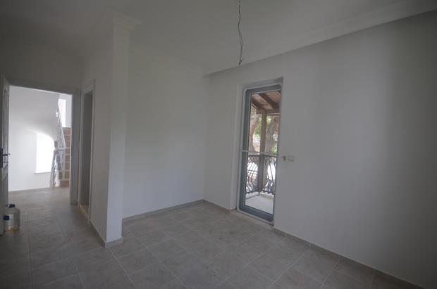 Image No.13-6 Bed Villa / Detached for sale