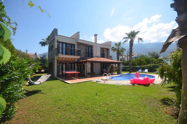 Image No.3-3 Bed Villa for sale
