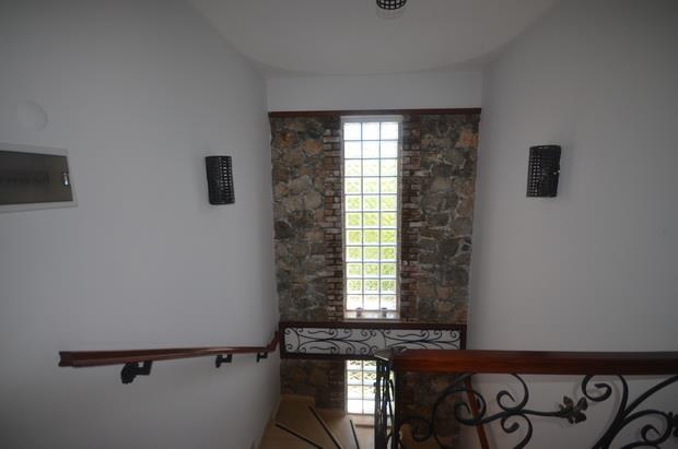 Image No.12-3 Bed Villa for sale