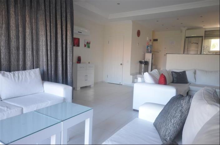 Image No.9-3 Bed Villa / Detached for sale