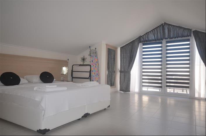 Image No.22-3 Bed Villa / Detached for sale