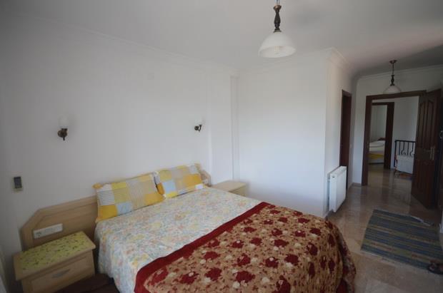 Image No.6-4 Bed Villa / Detached for sale