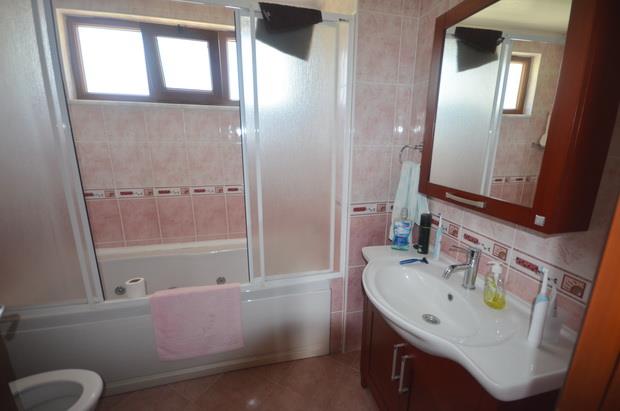 Image No.7-4 Bed Villa / Detached for sale