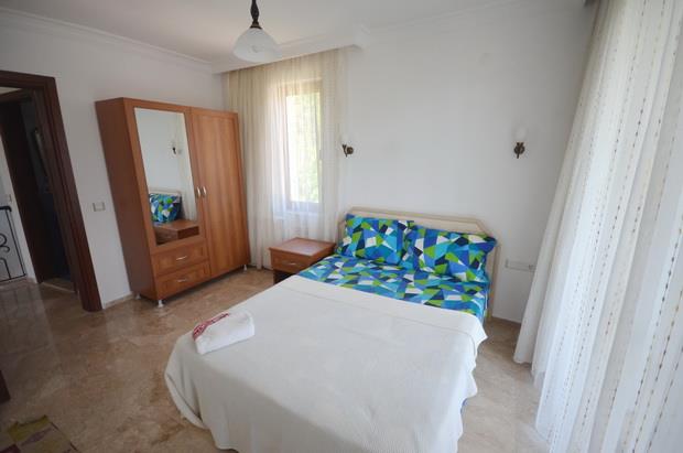 Image No.10-4 Bed Villa / Detached for sale