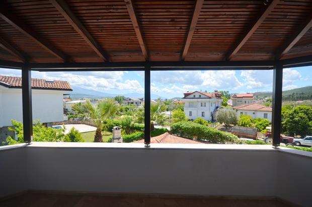 Image No.12-4 Bed Villa / Detached for sale