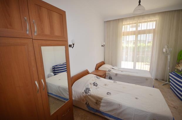 Image No.18-4 Bed Villa / Detached for sale