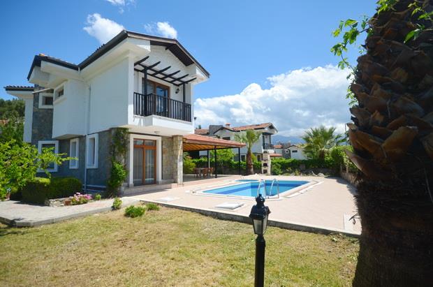 Image No.25-4 Bed Villa / Detached for sale