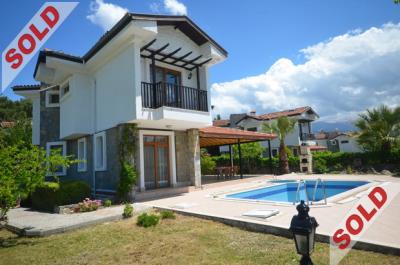 4 Bed Villa / Detached for sale