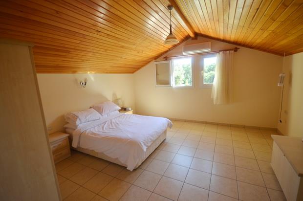 Image No.21-4 Bed Duplex for sale