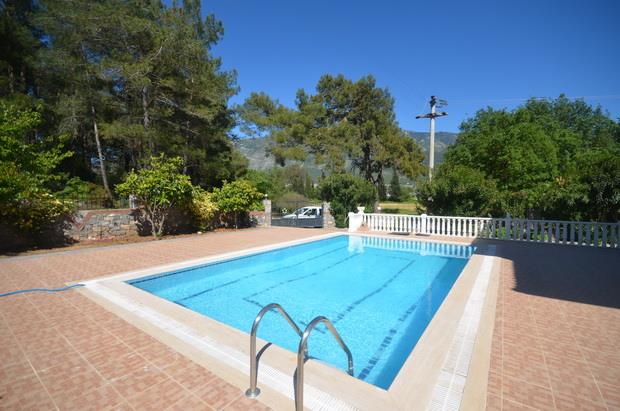 Image No.23-4 Bed Duplex for sale