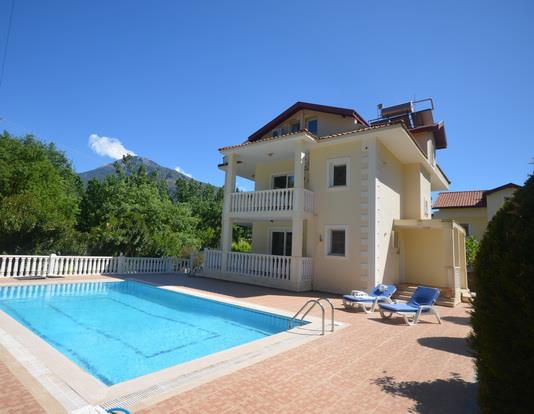 Image No.25-4 Bed Duplex for sale