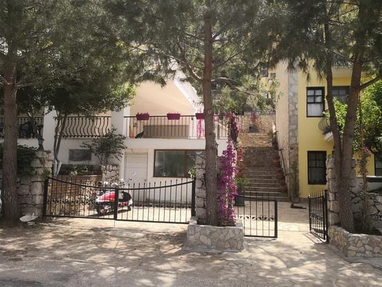 Image No.7-2 Bed Apartment for sale