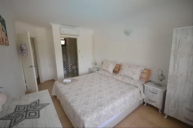 Image No.16-2 Bed Apartment for sale