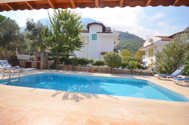 Image No.8-4 Bed Villa / Detached for sale