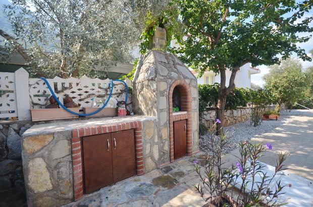 Image No.10-4 Bed Villa / Detached for sale