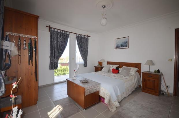 Image No.11-4 Bed Villa / Detached for sale