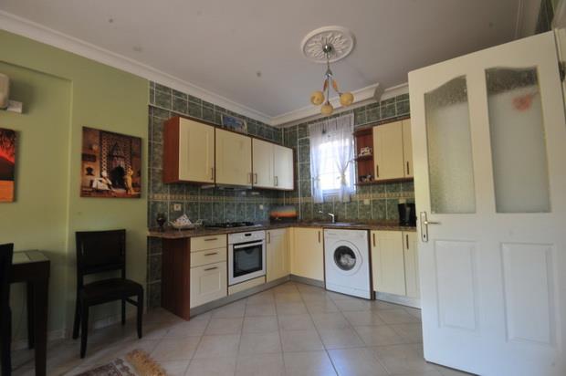 Image No.10-3 Bed Apartment for sale