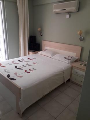 Image No.19-3 Bed Apartment for sale