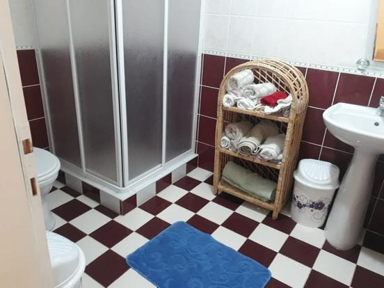 Image No.21-3 Bed Apartment for sale