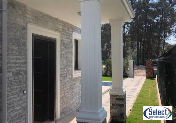 Image No.10-4 Bed House/Villa for sale