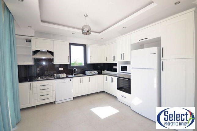 Image No.11-4 Bed House/Villa for sale