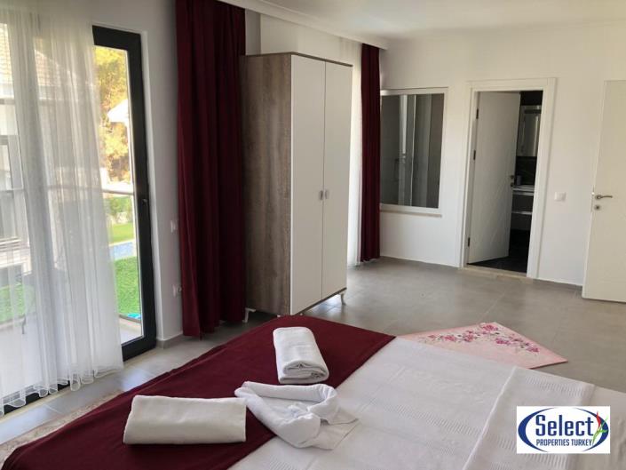 Image No.18-4 Bed House/Villa for sale