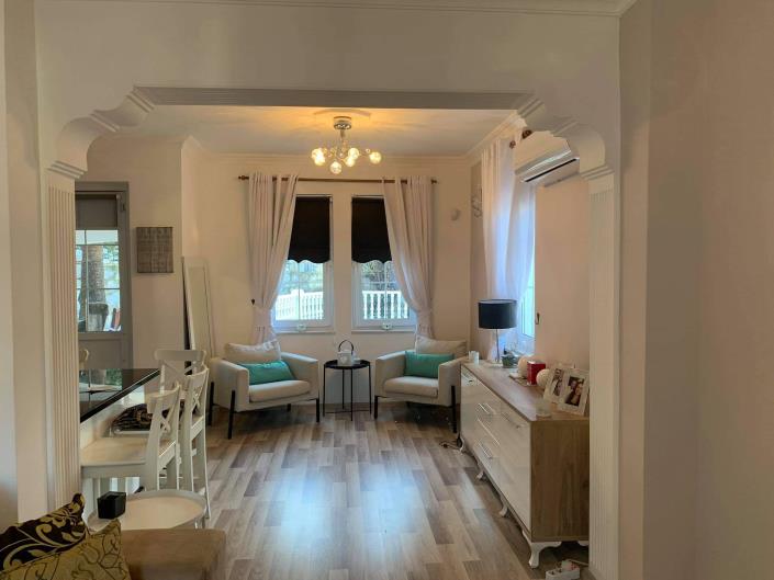 Image No.6-4 Bed Villa / Detached for sale