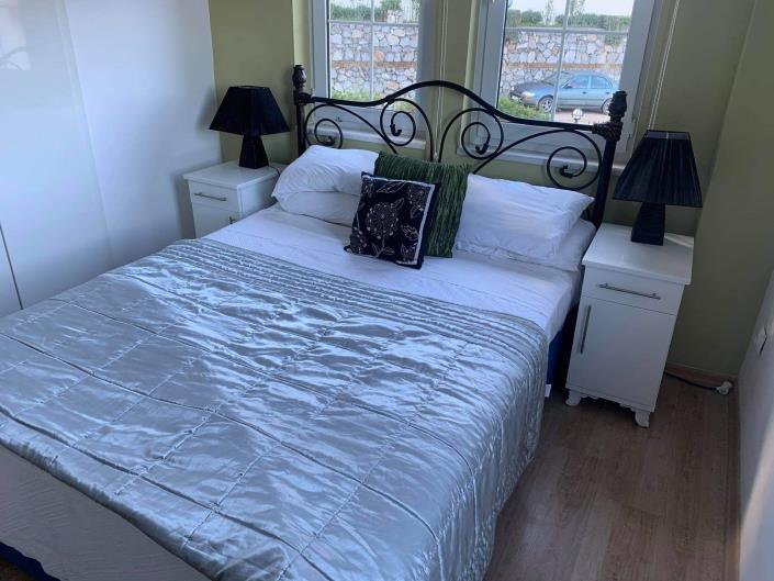 Image No.15-4 Bed Villa / Detached for sale