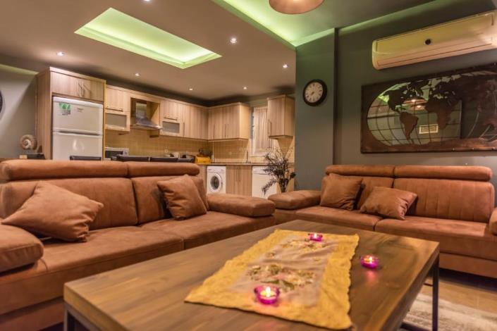 Image No.2-2 Bed House/Villa for sale