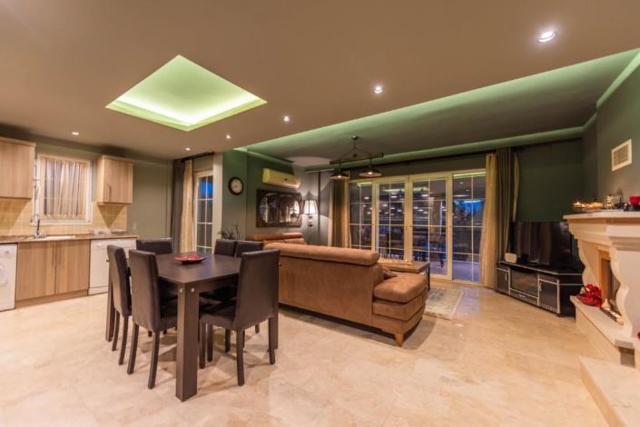 Image No.9-2 Bed House/Villa for sale
