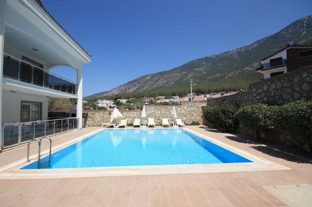 Image No.3-Villa / Détaché de 3 chambres à vendre à Ovacik