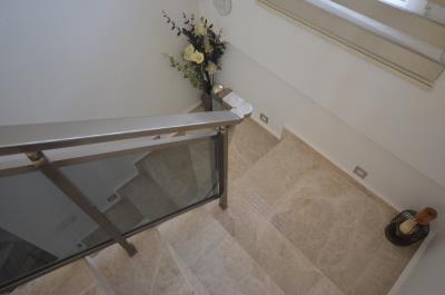 12a--marble-stairs