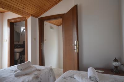 19--bedroom-three-with-ensuite