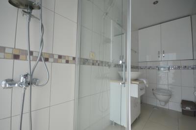 11a--ensuite-two