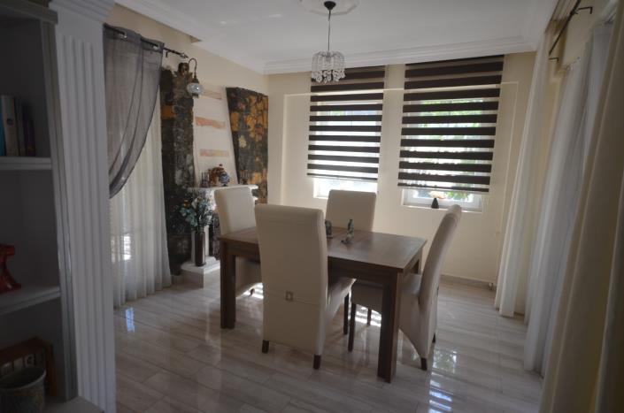 Image No.10-3 Bed Villa / Detached for sale