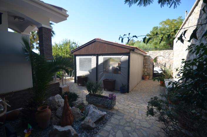 Image No.41-4 Bed Villa / Detached for sale