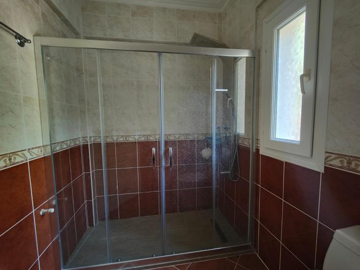 Image No.20-3 Bed Villa / Detached for sale