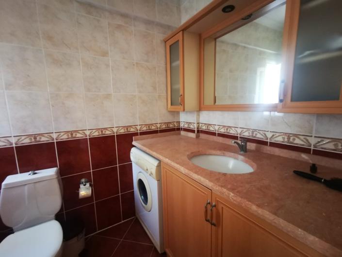 Image No.21-3 Bed Villa / Detached for sale