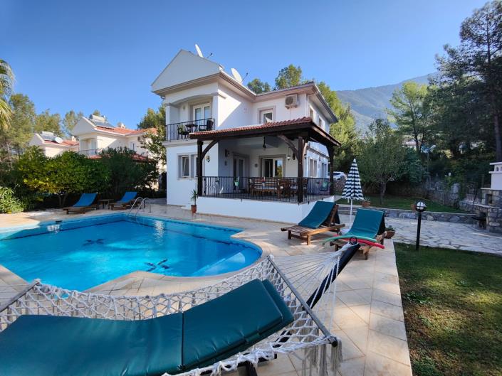 Image No.1-Villa / Détaché de 3 chambres à vendre à Ovacik