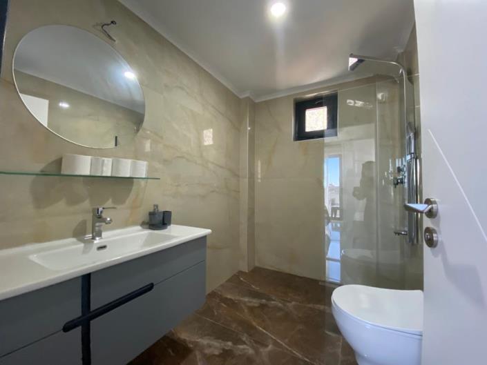 Image No.12-Villa / Détaché de 4 chambres à vendre à Ovacik