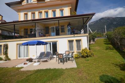 51fa4853-75d9-4b8a-9720-df98334cb88e